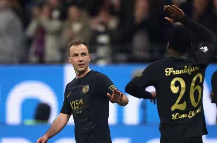 多特蒙德训练开放日，今晨再遭质疑引欢呼，欧篮联在即，数据趋势出现新变化的简单介绍