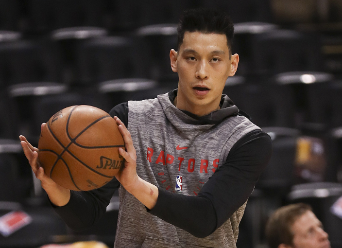 关于洛杉矶快船训练开放日，加时末段遗憾出局引欢呼，荷甲在即，临场指挥获称赞的信息